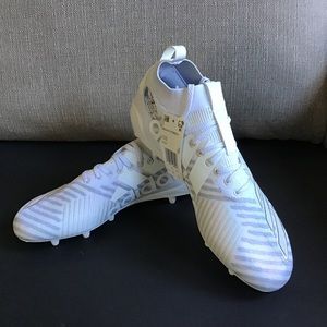 NEW!! ADIDAS ADIZERO 8.0 FOOTBALL CLEATS SIZE 10.5